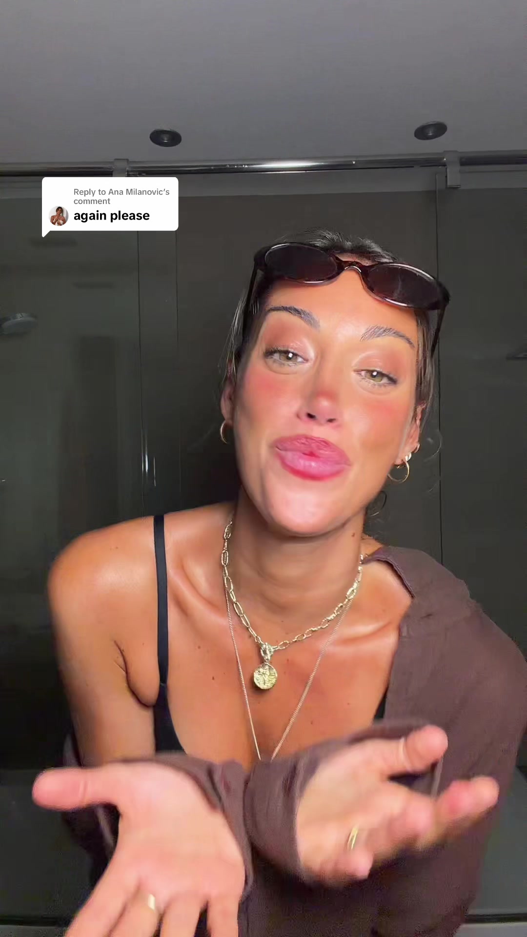 @LIA MIZRAHI