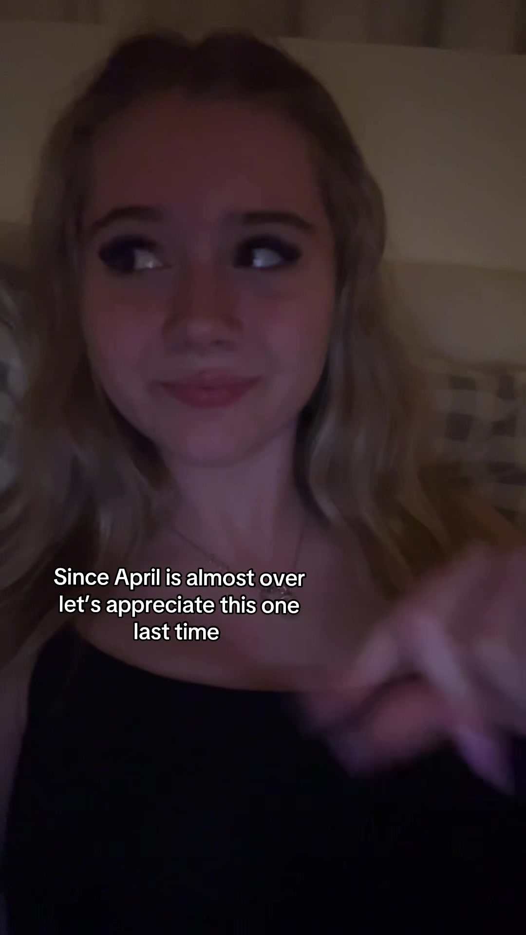 @Poppy🧏&zwj;♀️