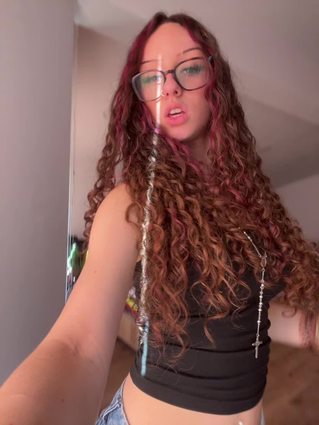 @𝒴𝒶𝓇𝒶🐆