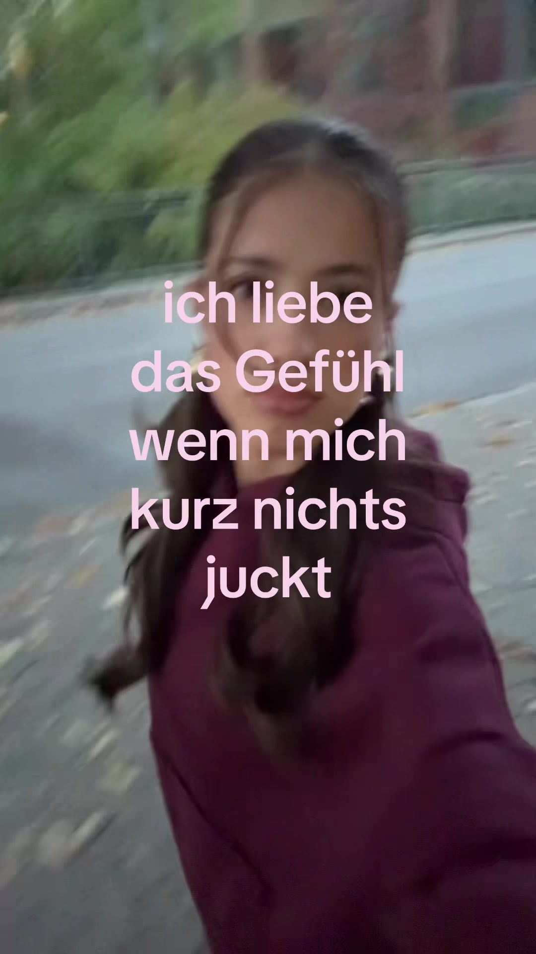 @𝐬𝐚𝐫𝐚
