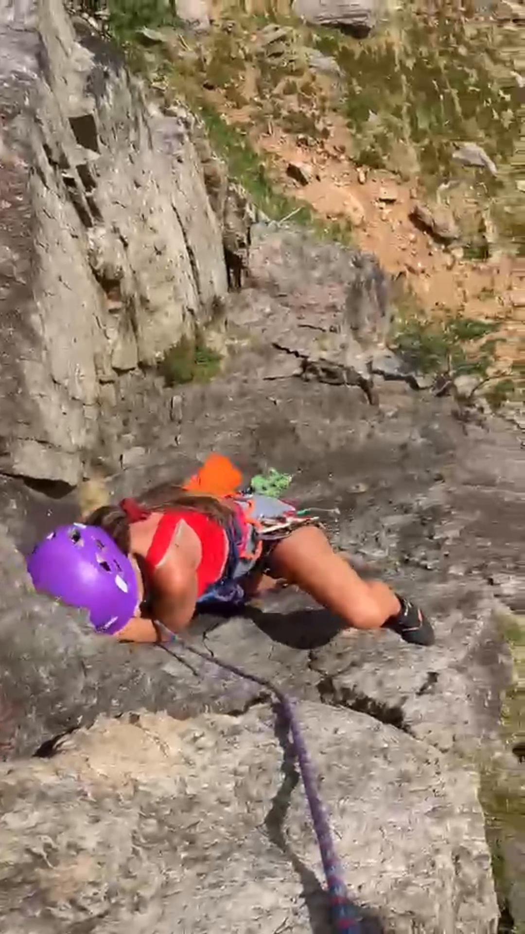 @alispidermonkey🏴