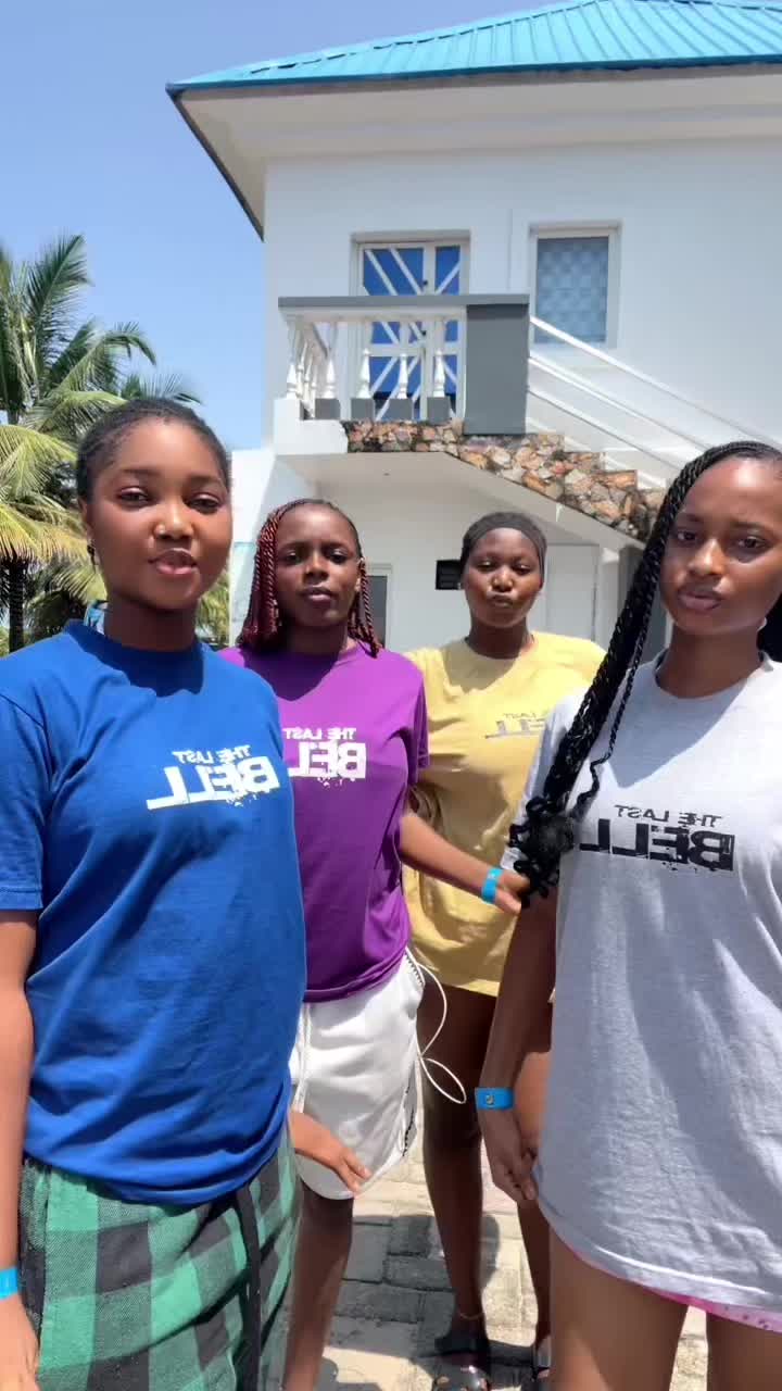 @Theyluv_vicky🌸