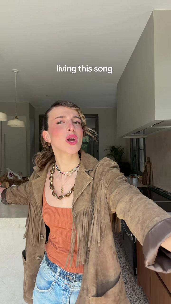 @chiara