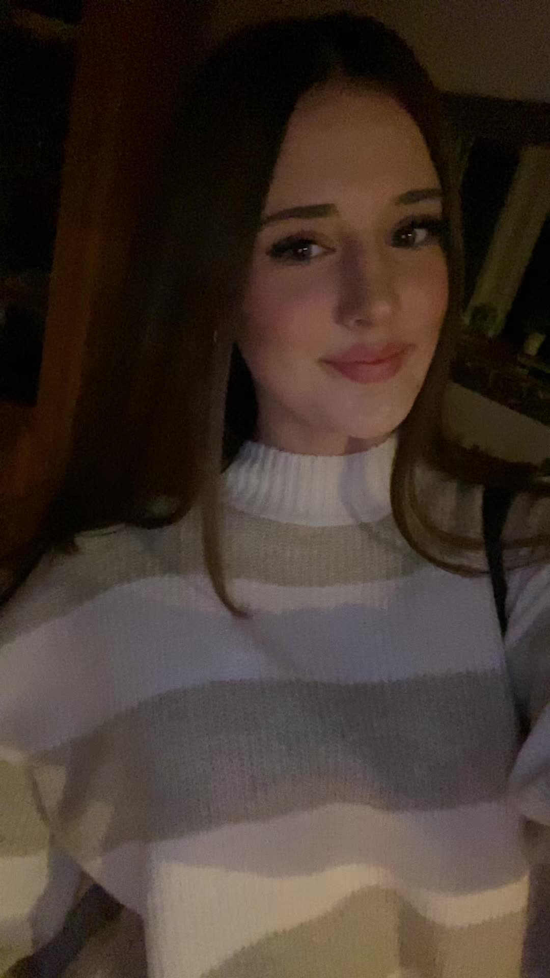 @𝐌