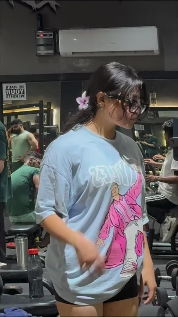 @🐥Mairaa Khan🐥