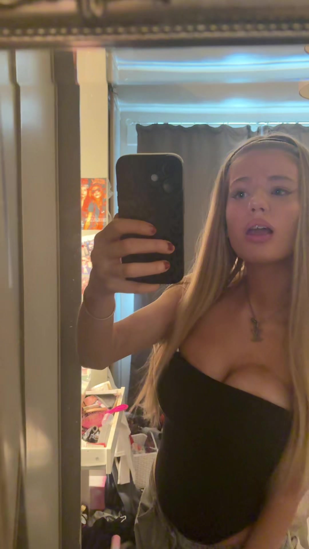 @libertylibbylib