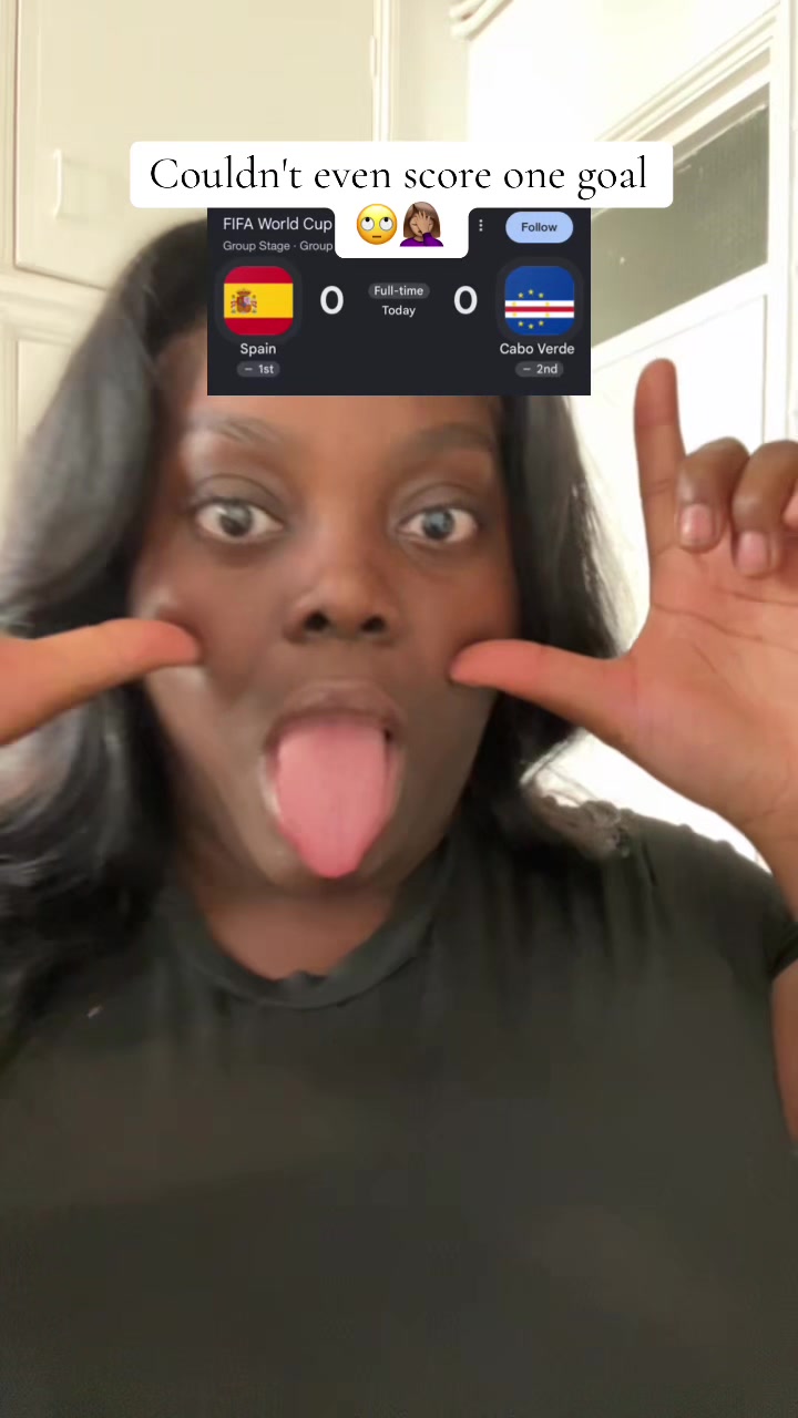 @Eleniaax