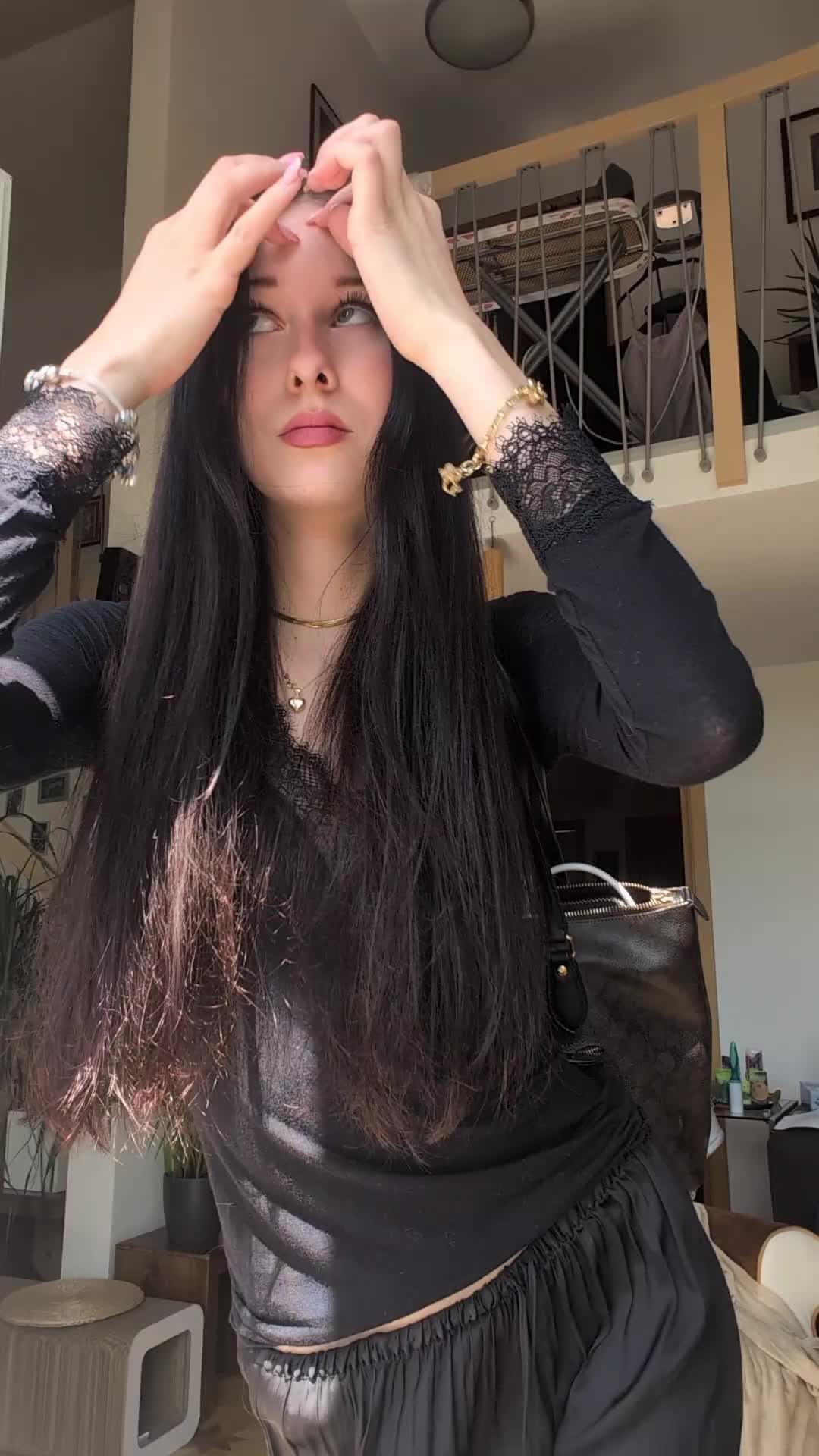 @anna