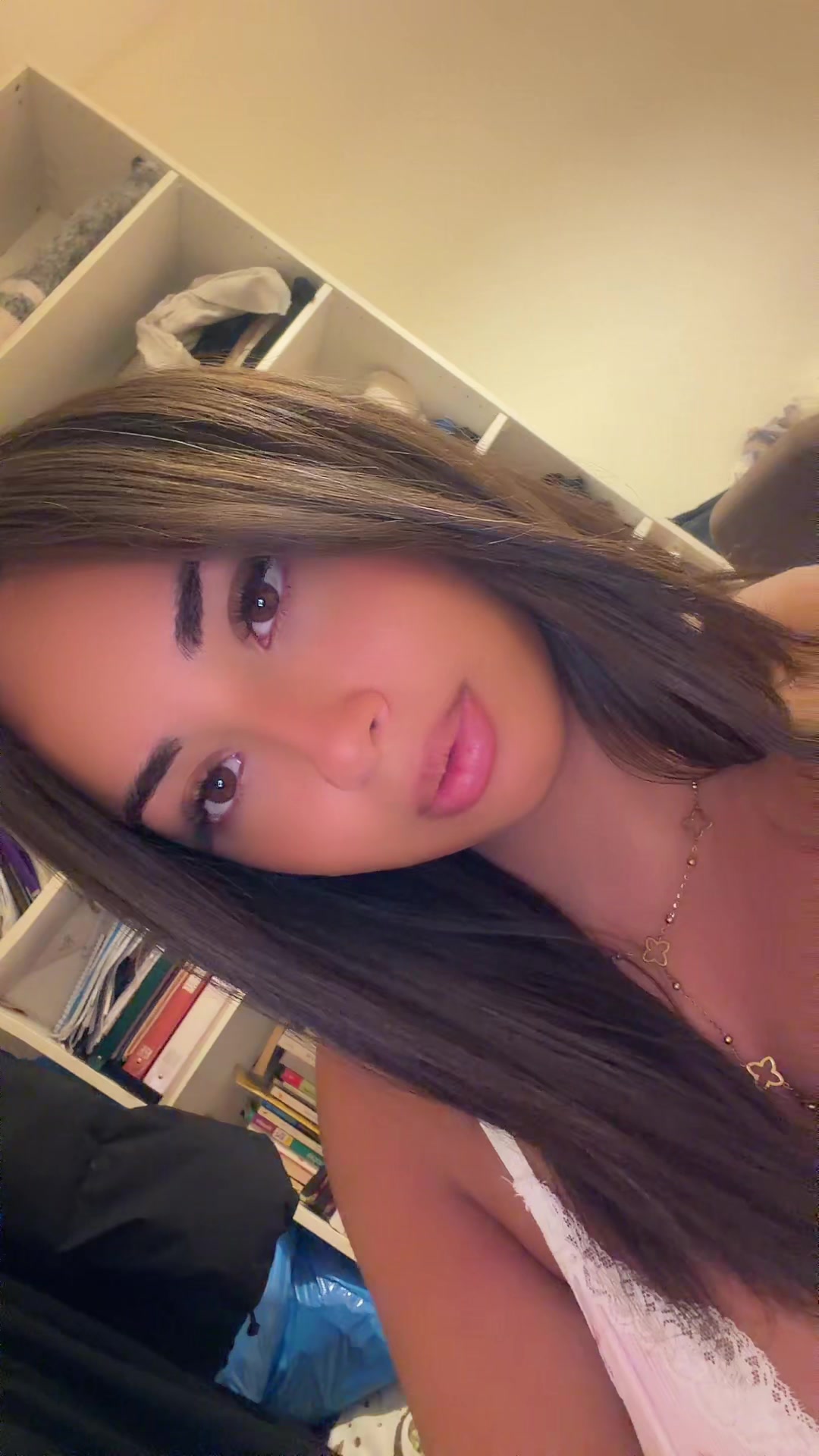 @𝑰𝒎𝒂𝒏𝒆 🌙