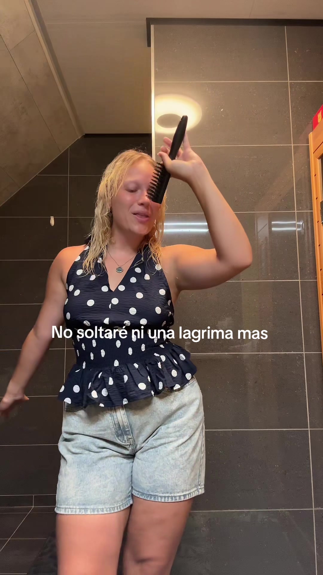 @Kimberley (FANGIRL)