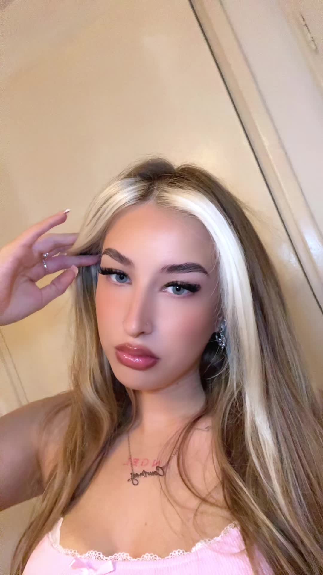 @courtneyjade_98