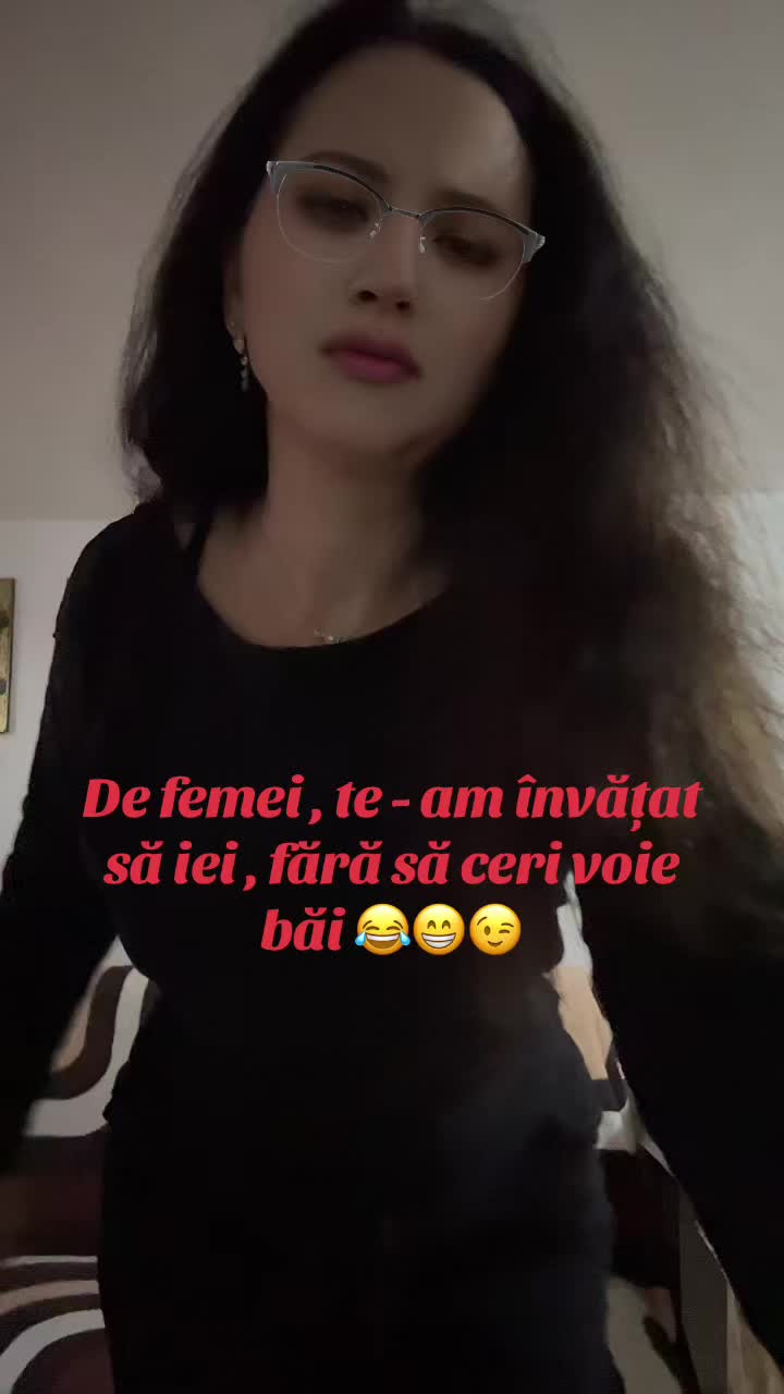 @❤️ Moldoveanca 💛 Cu 💙 Tupeu