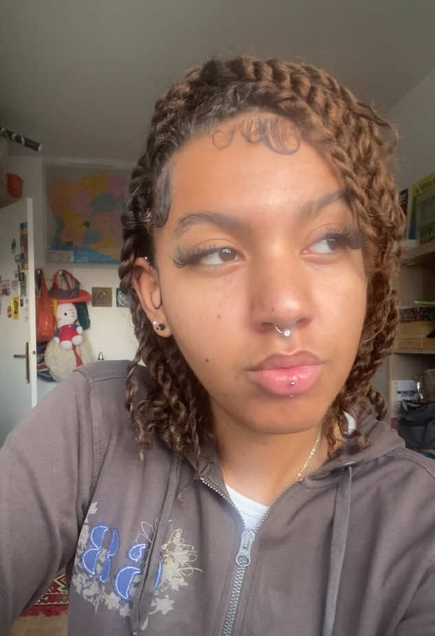 @🪲