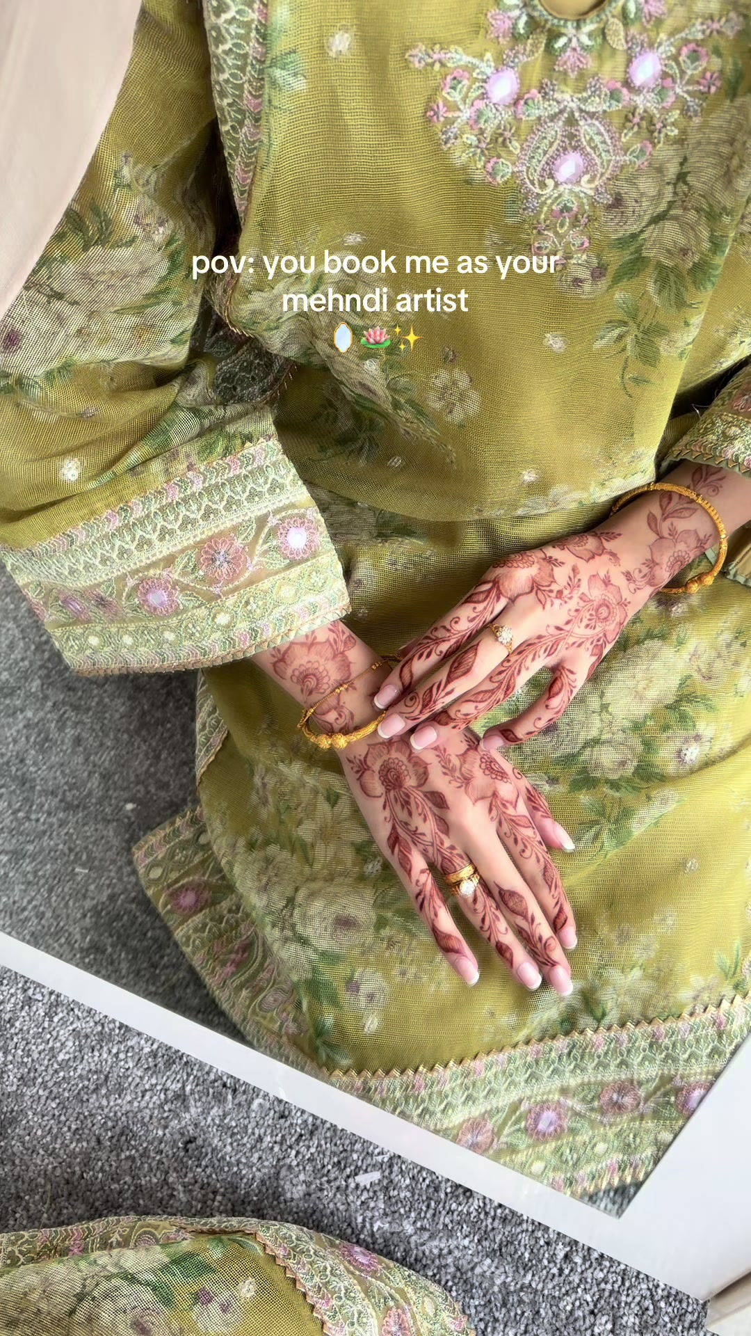 @BIRMINGHAM HENNA ARTIST
