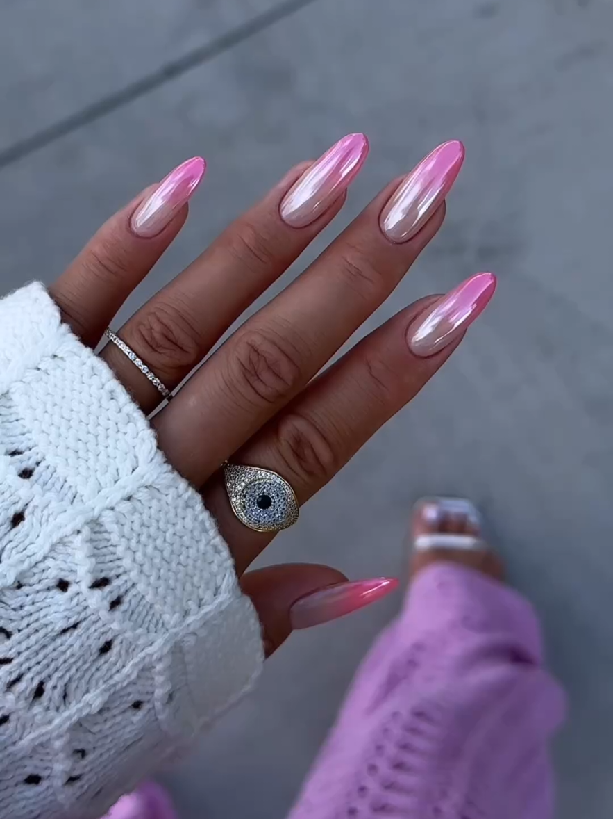 @Daily Nail Inspo Curated ✨️