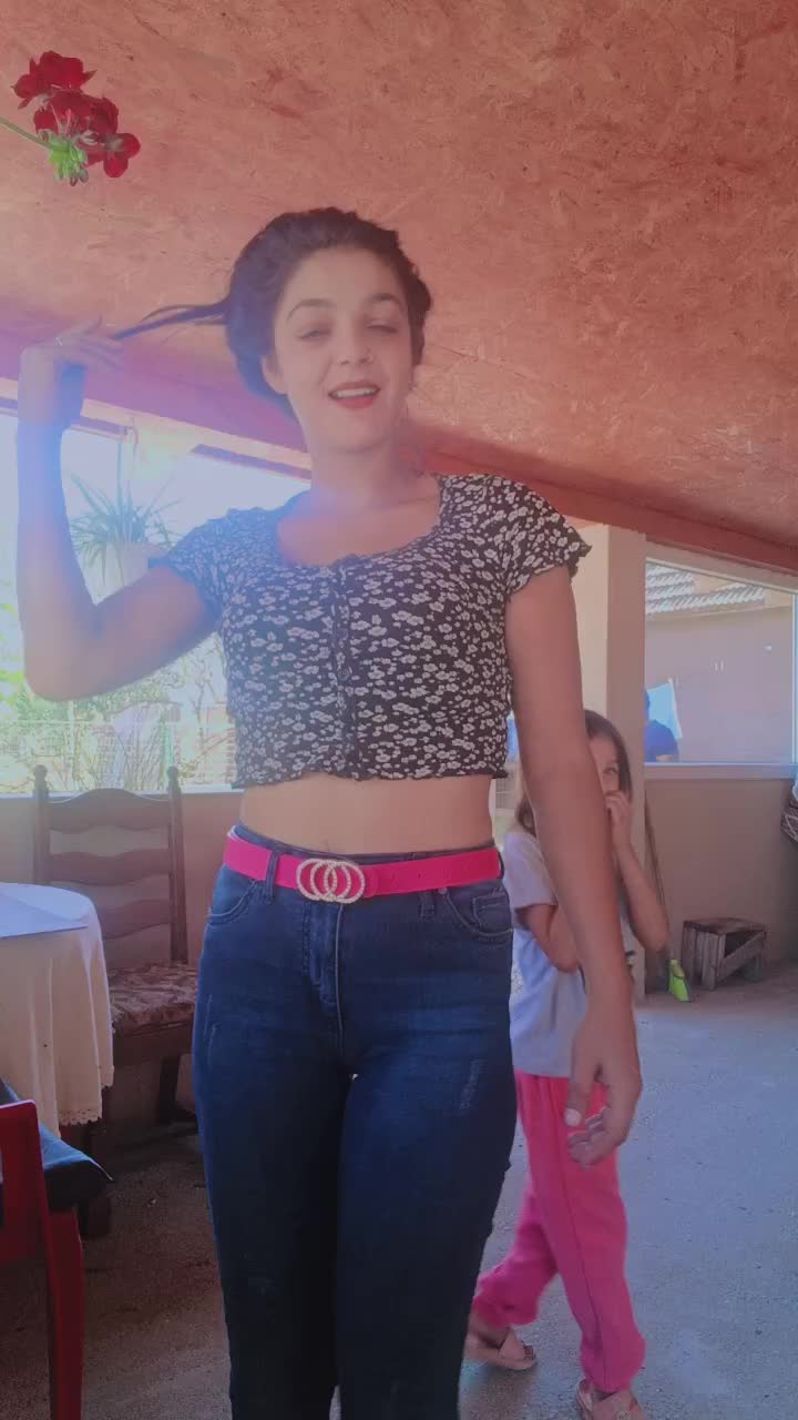 @Jazmin Viorika