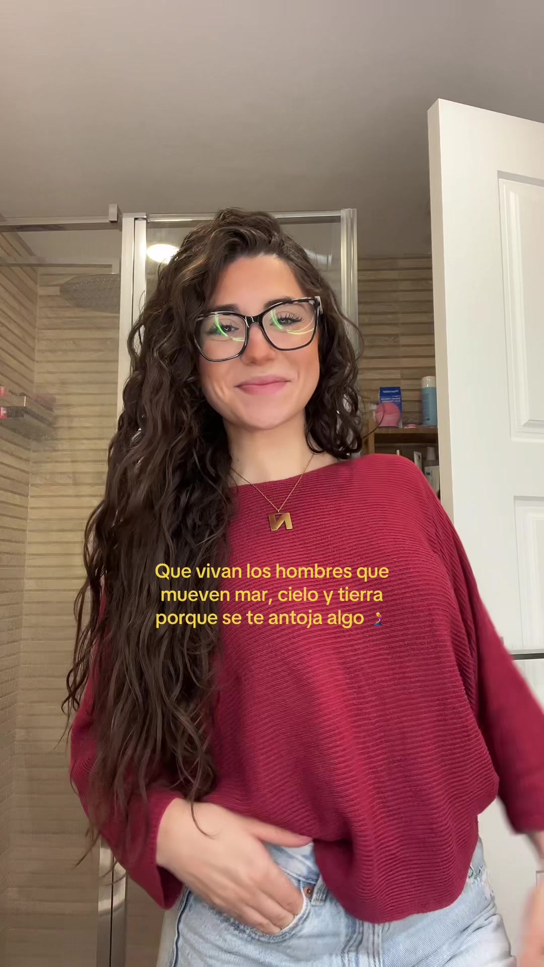 @NAIARA SALVADOR 🌸