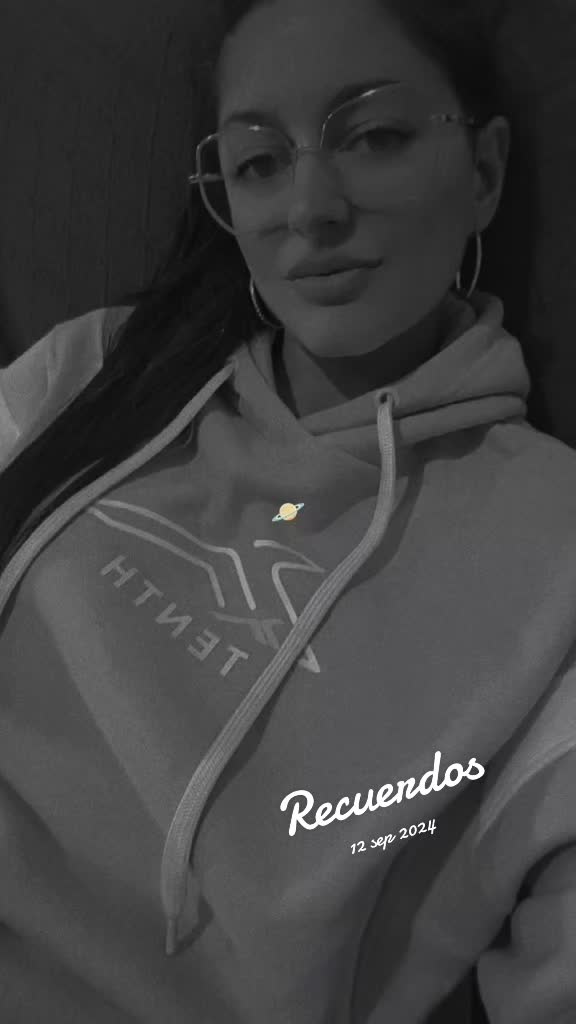 @Cynthia 🖤5🖤