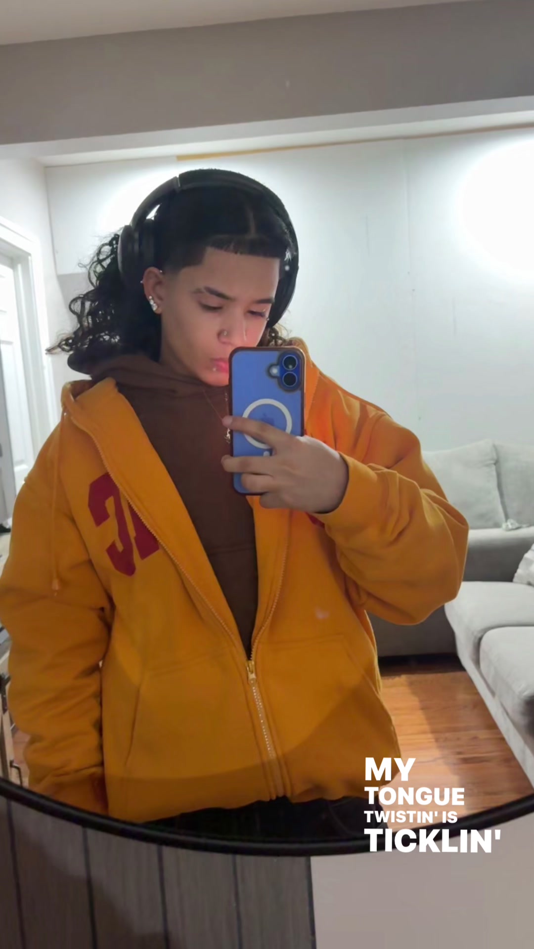 @Ny
