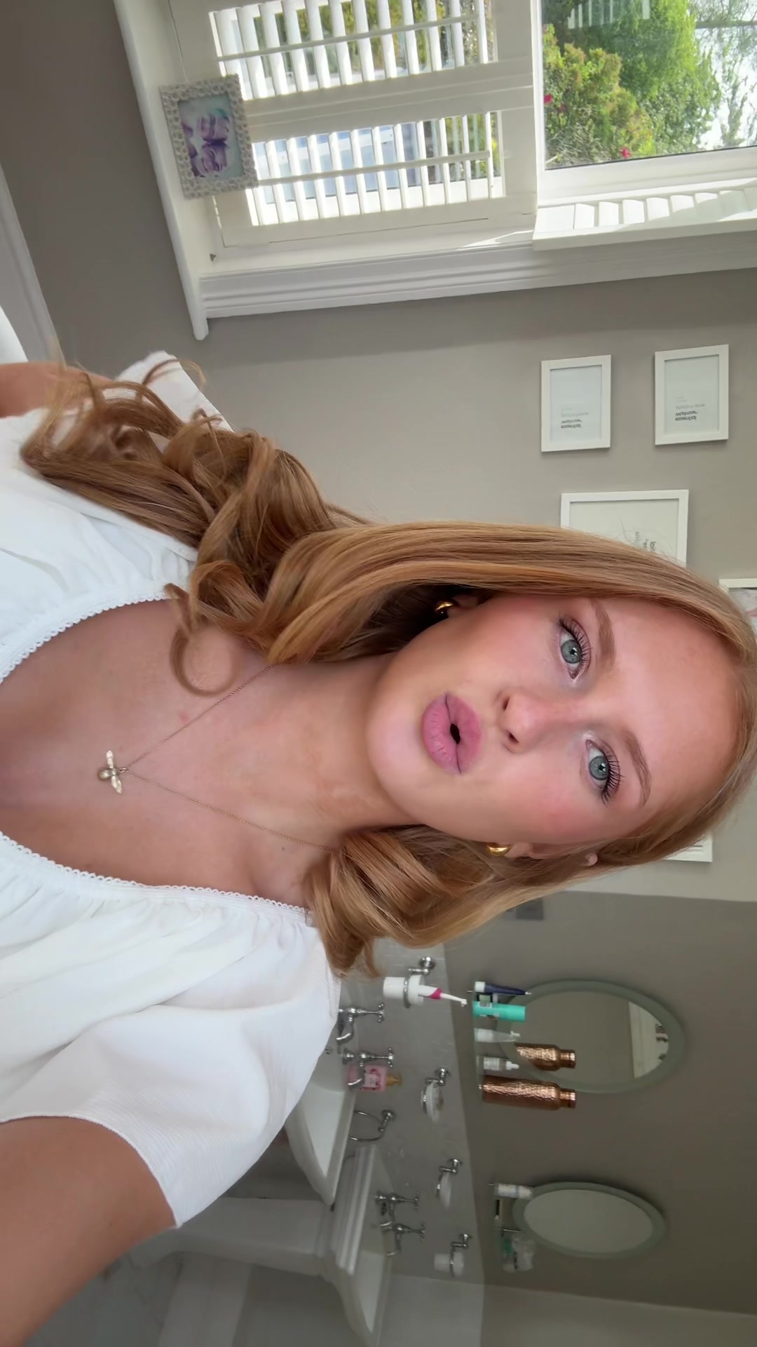@PoppyWybrow