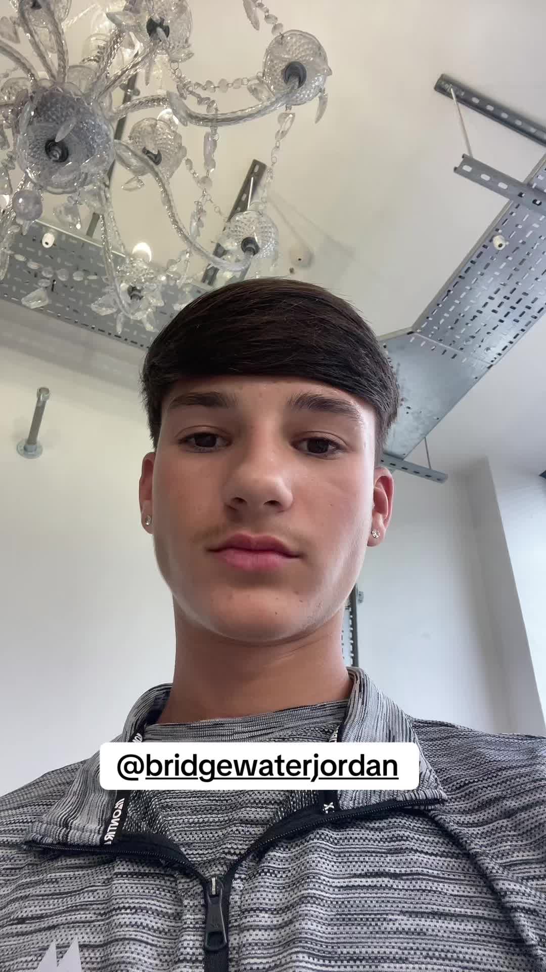 @Haid😎🤟🏼