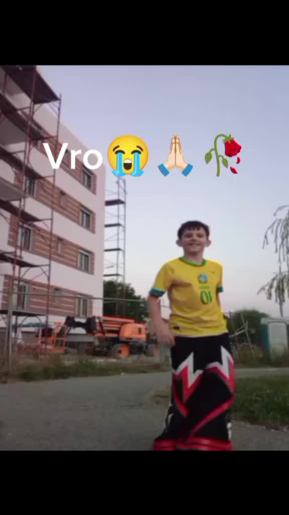 @Mili❤️✝️☢️