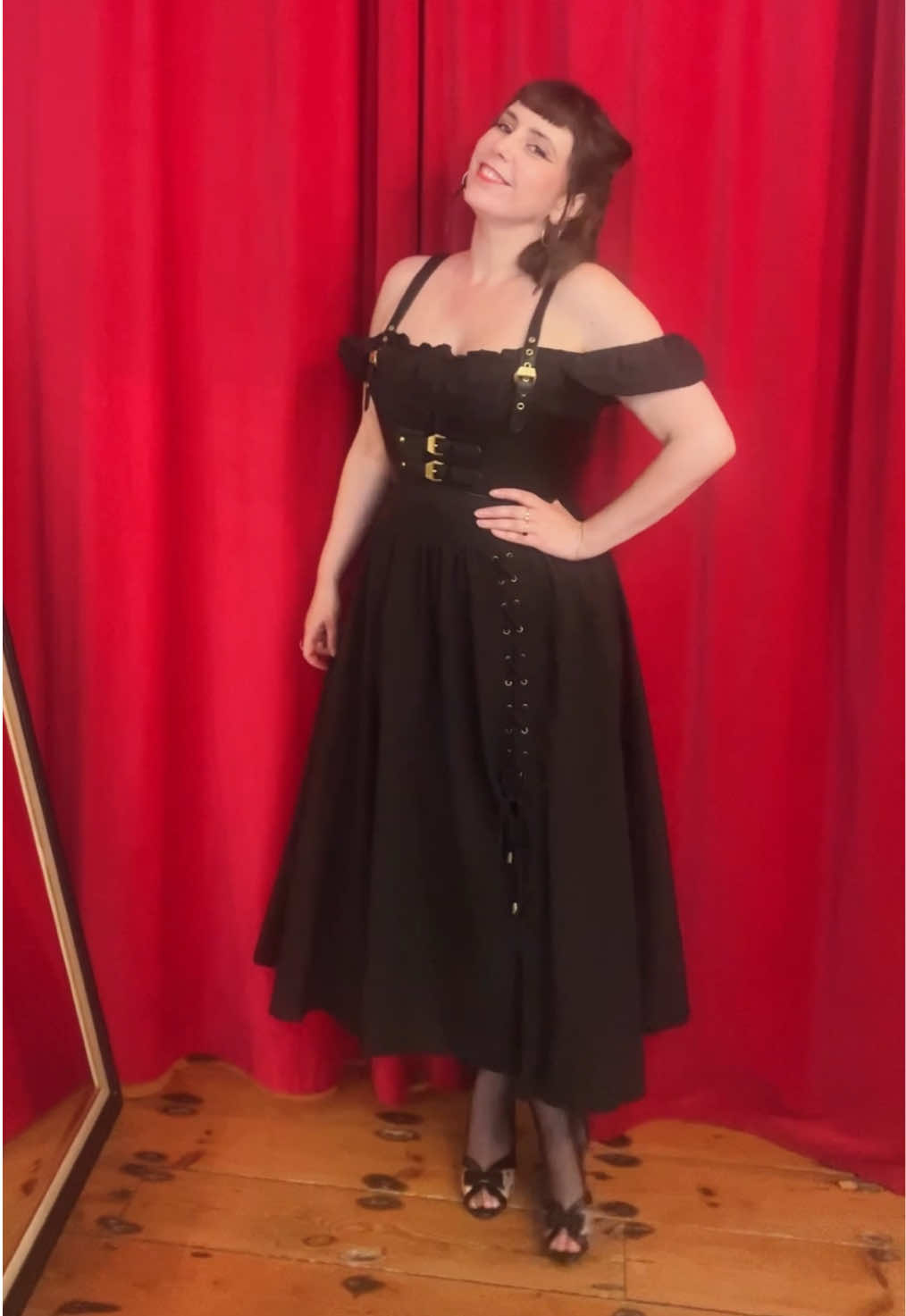 @Deadly - vintage pinup shop