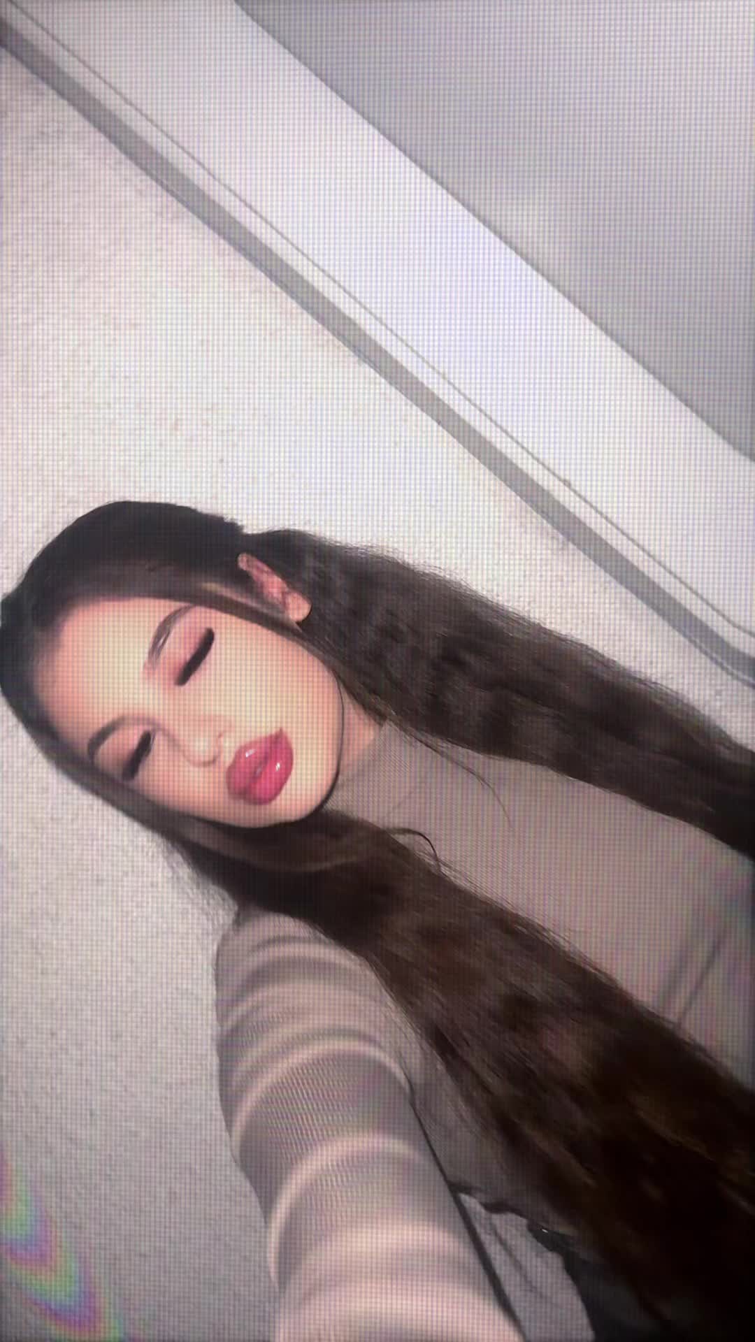 @Nicole