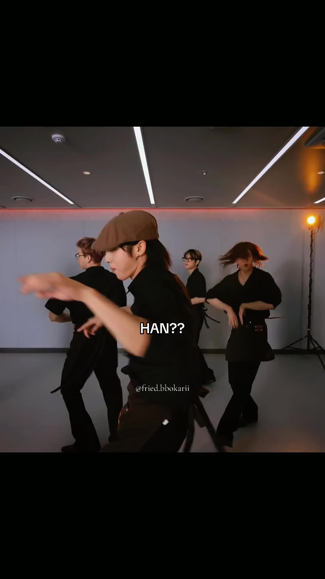 @︎