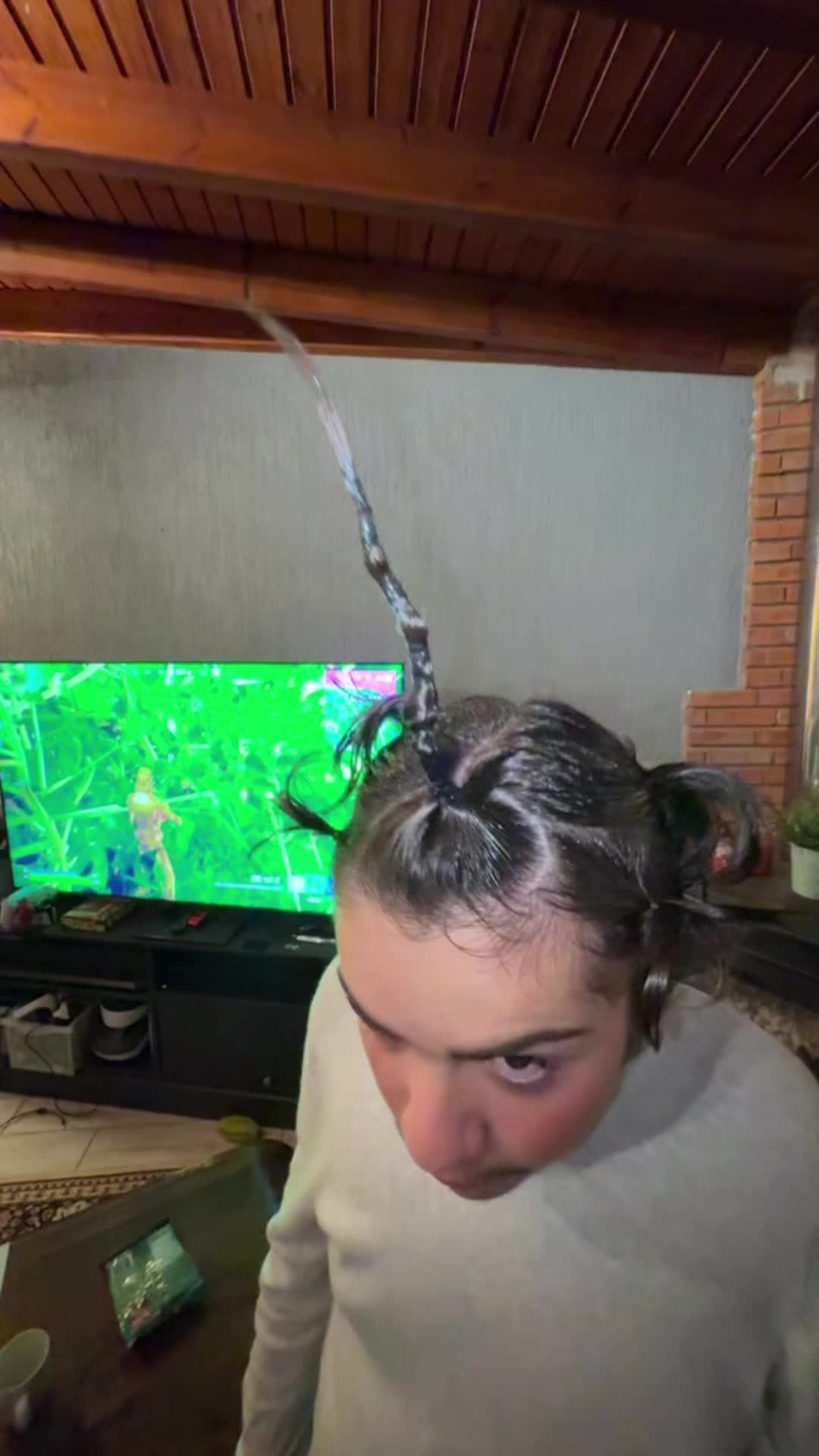 @🦋