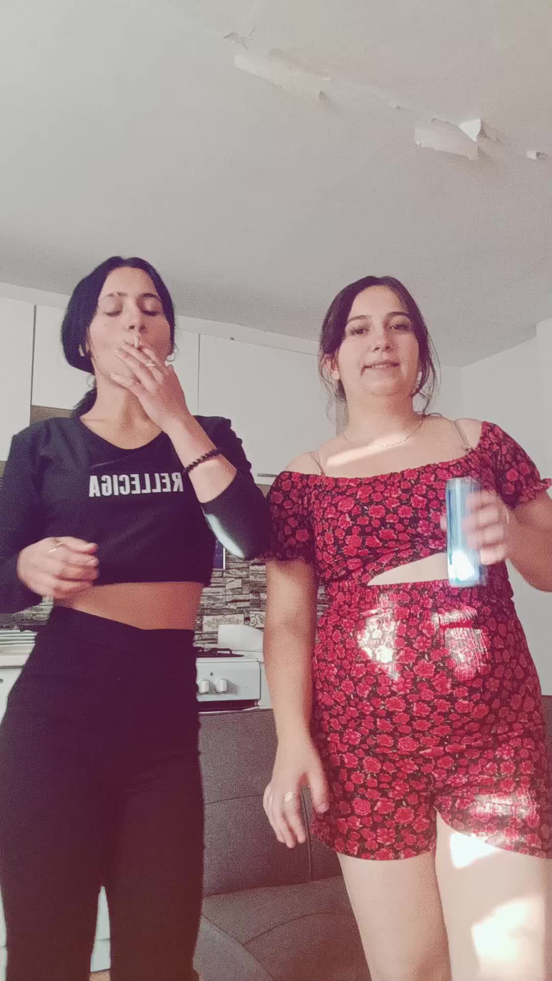 @Ÿøūngz🦋 MīMā🦋