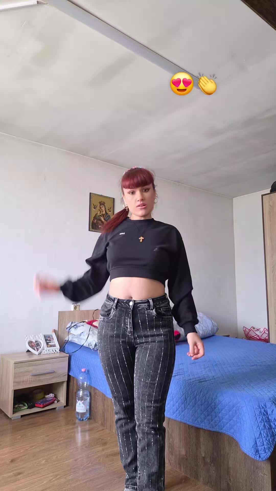 @danielaloveionut15
