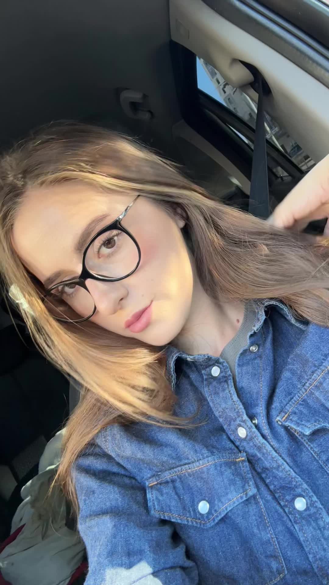 @R Andreea