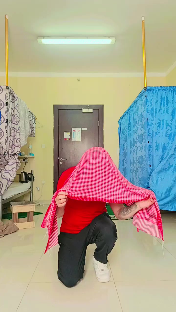 @[ B.G ] >Man < [🕑] danc🇶🇦