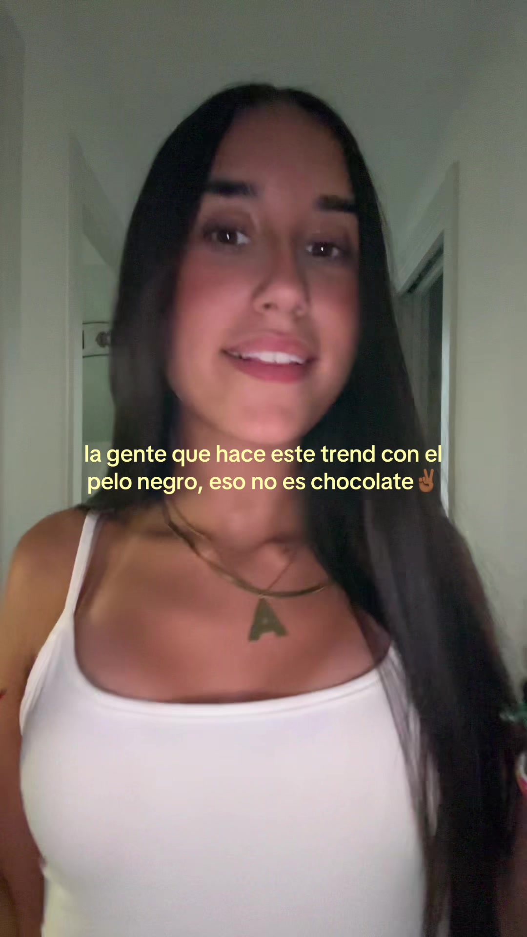 @avril con v