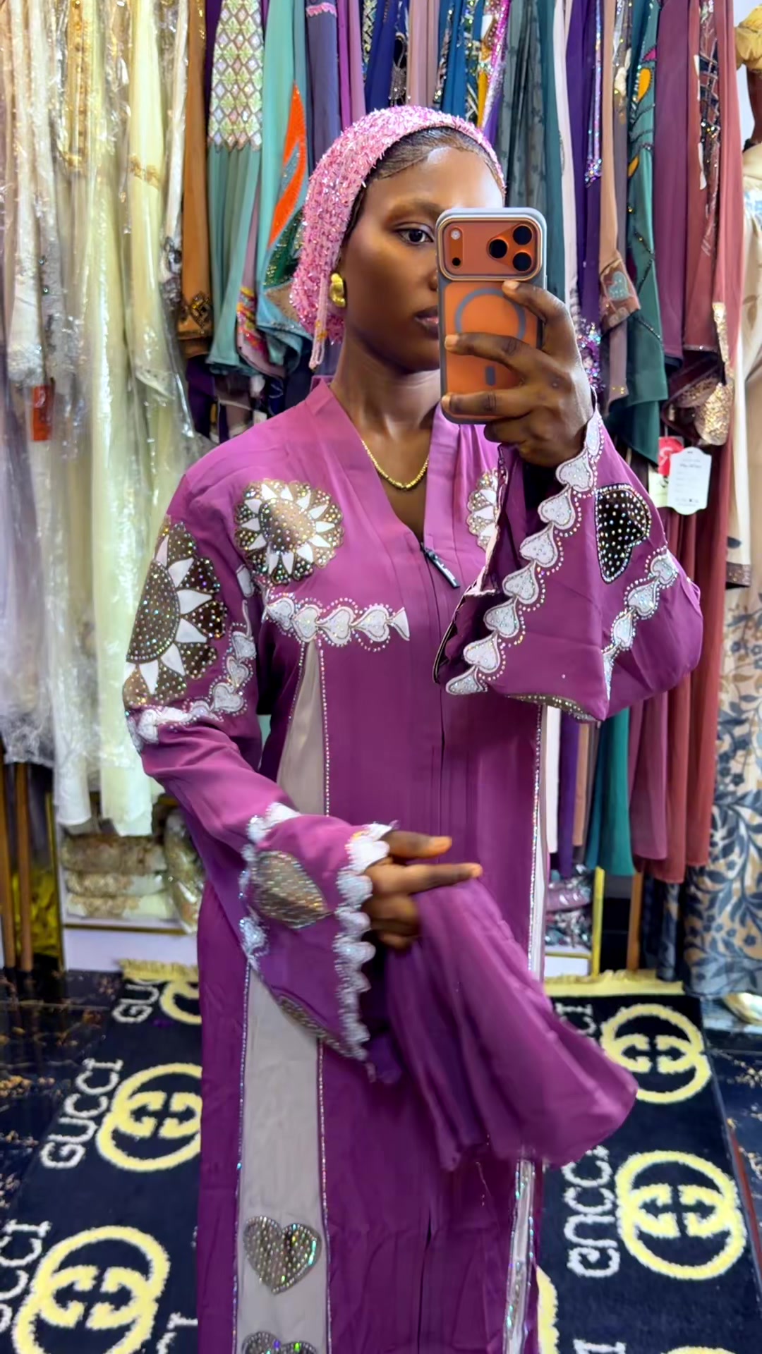 @Oyins_wears