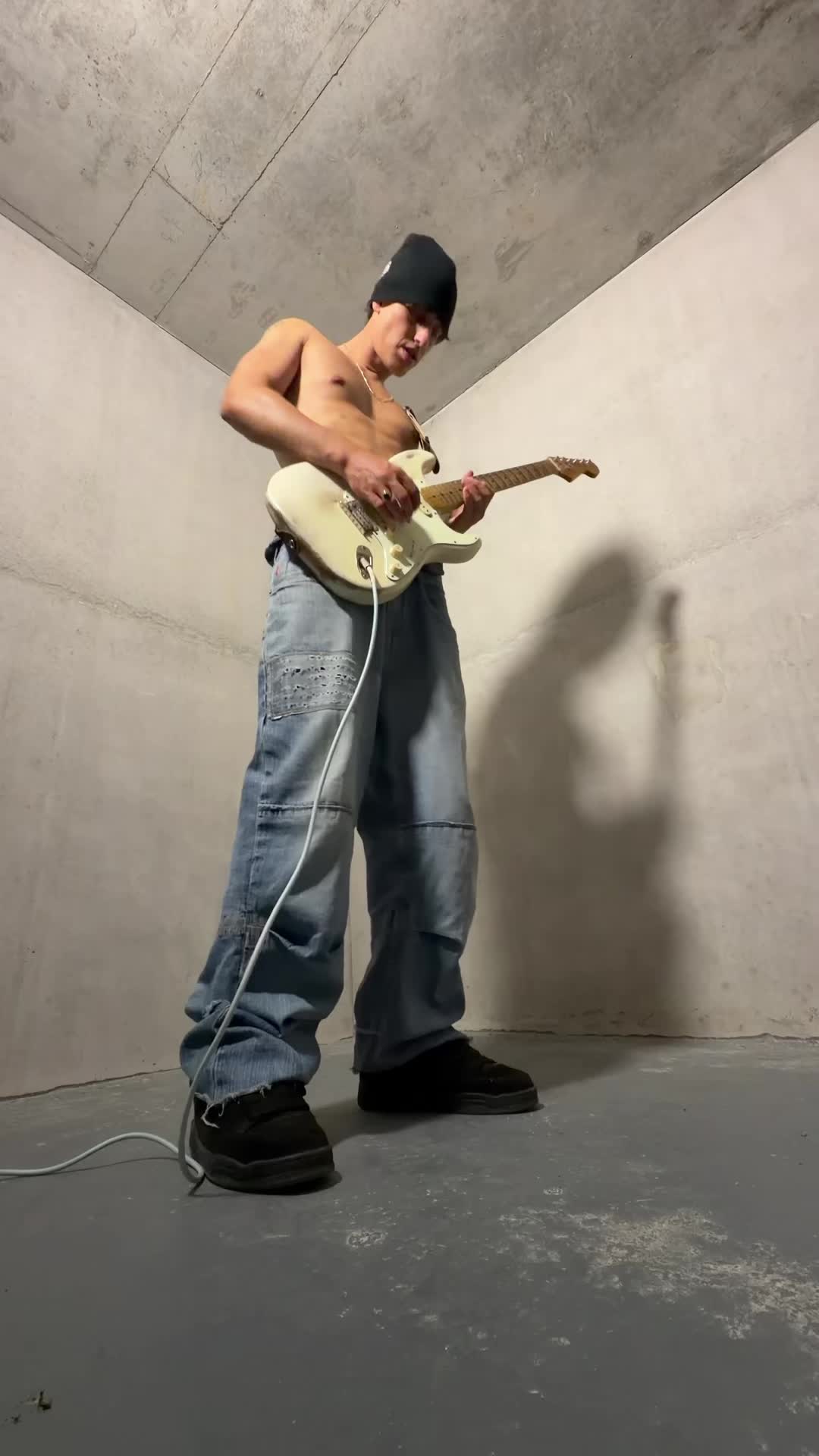 @suxmykiss