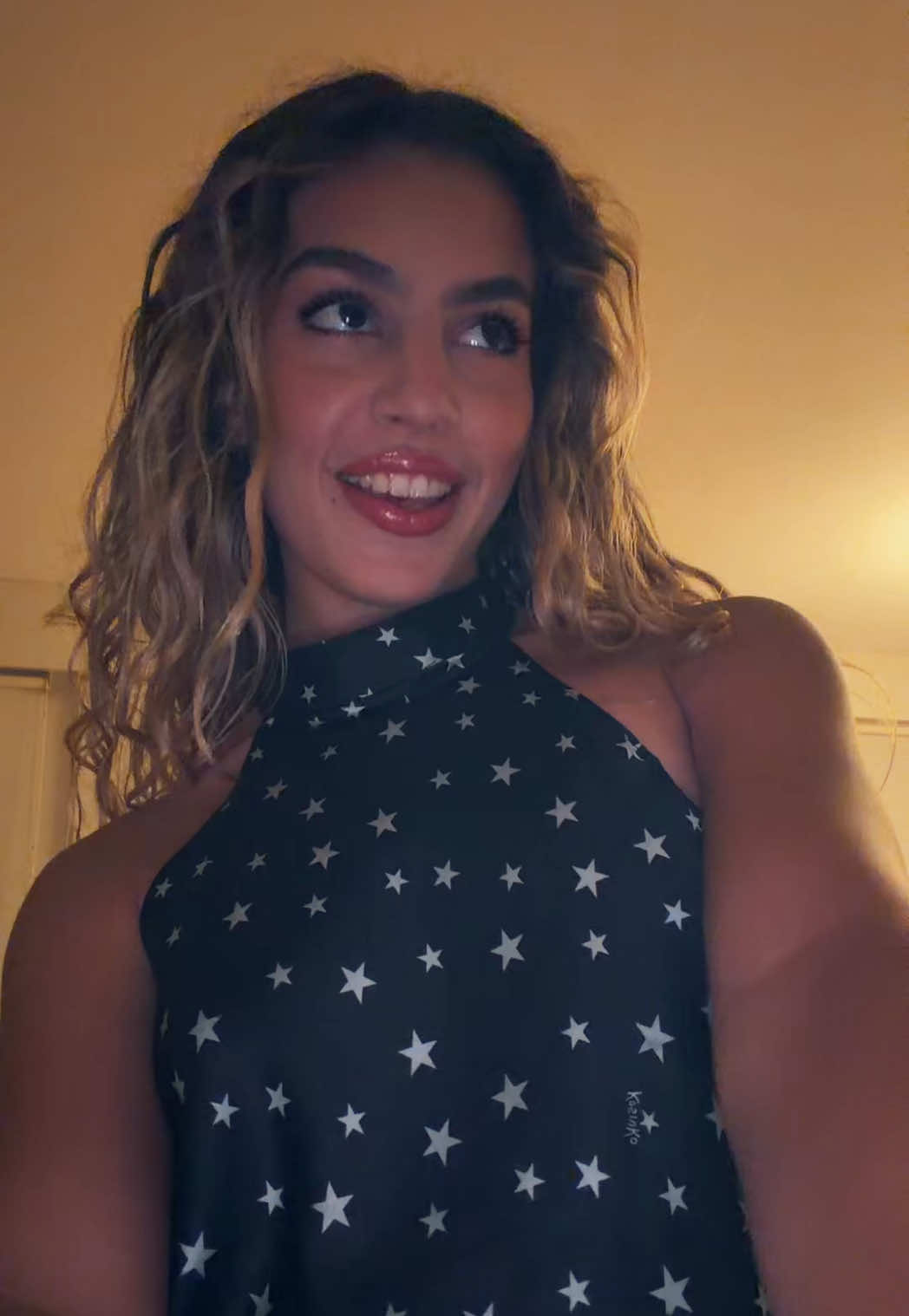 @Renata🦋