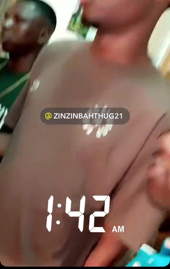 @2golden4