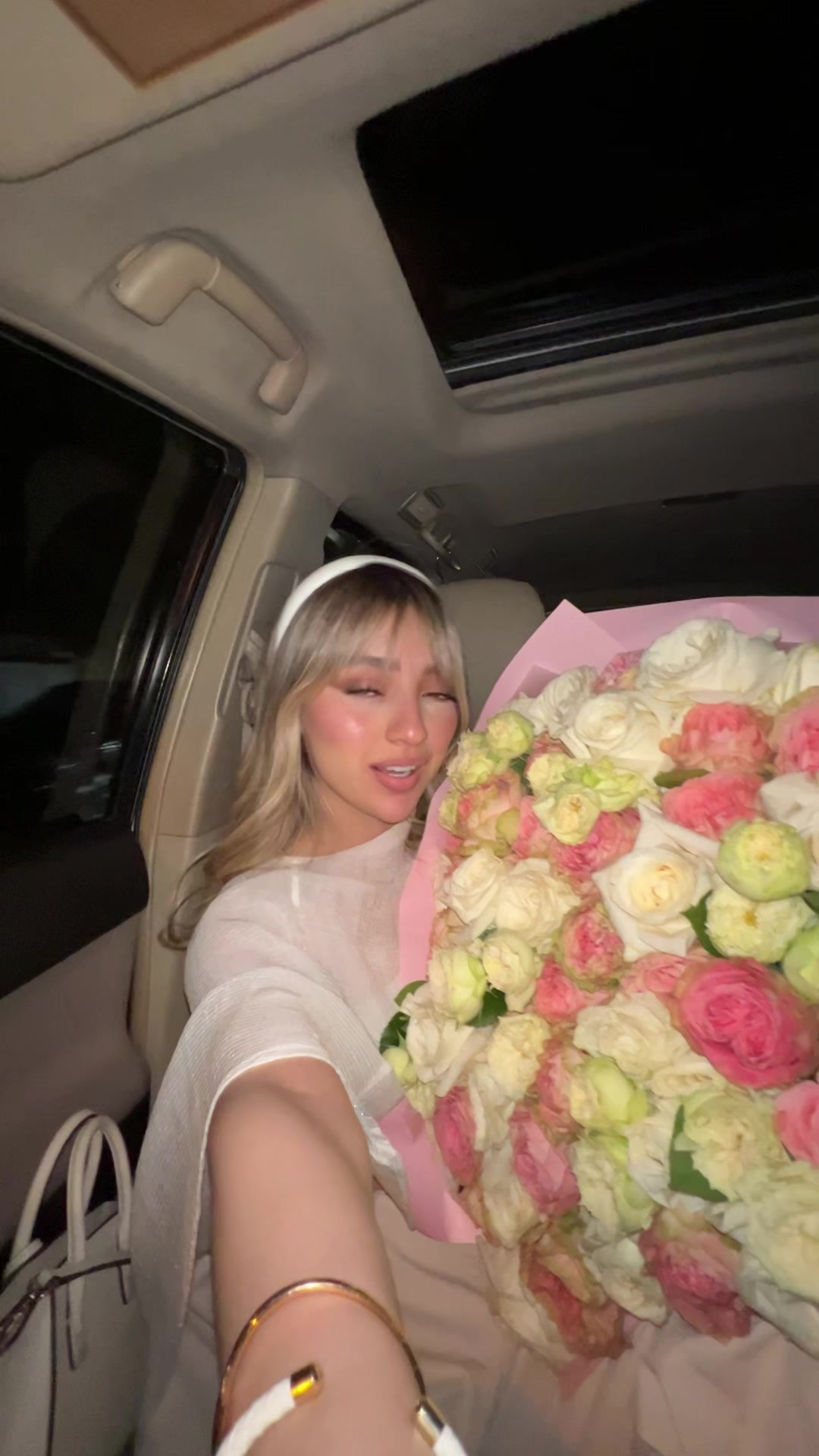 @Roxana Hosseini
