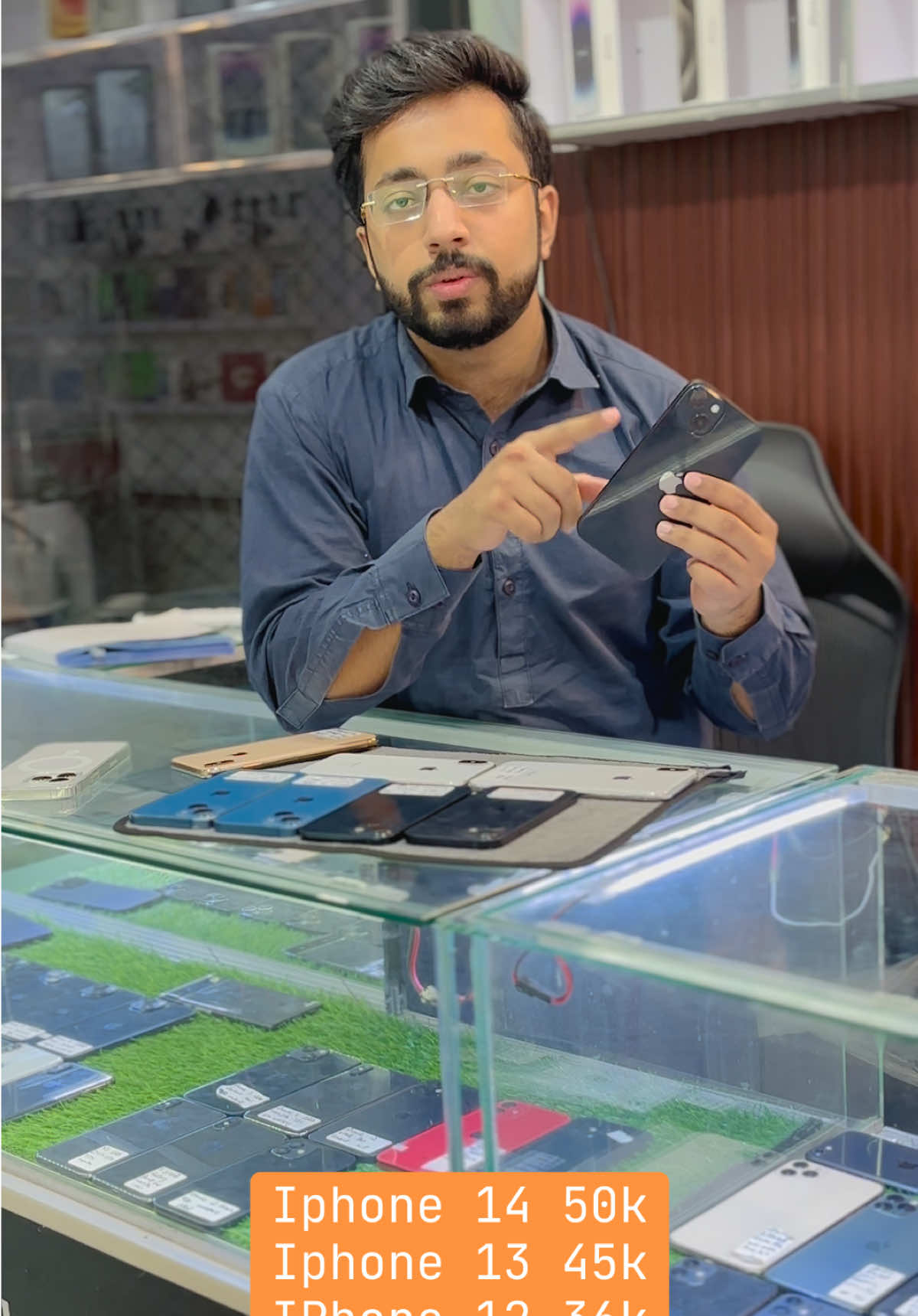 @Apple Outlet Okara
