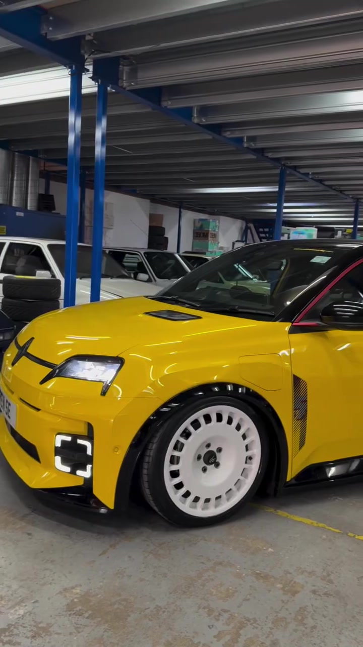 @EyeOnCars7