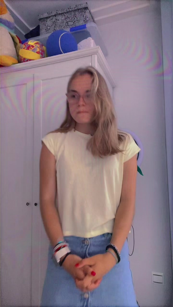 @Yaanaa_09