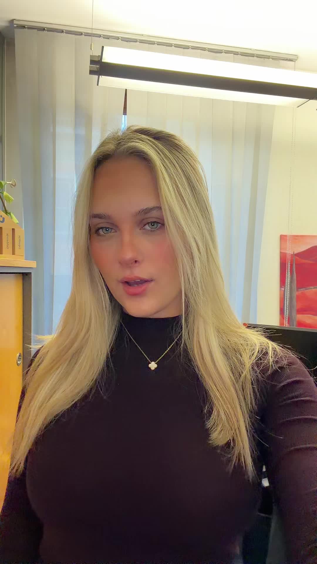 @Lia