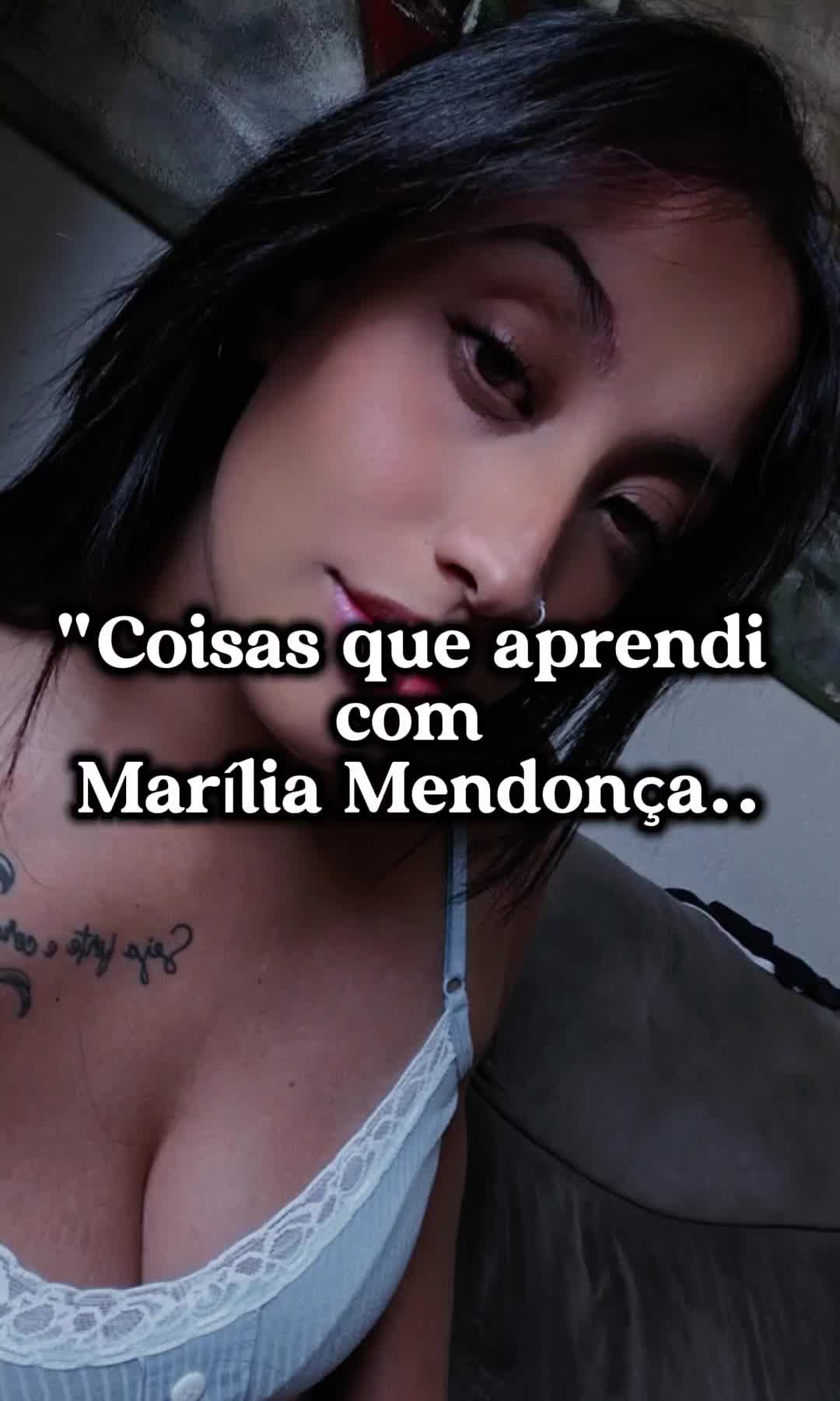 @Evelyn Karina
