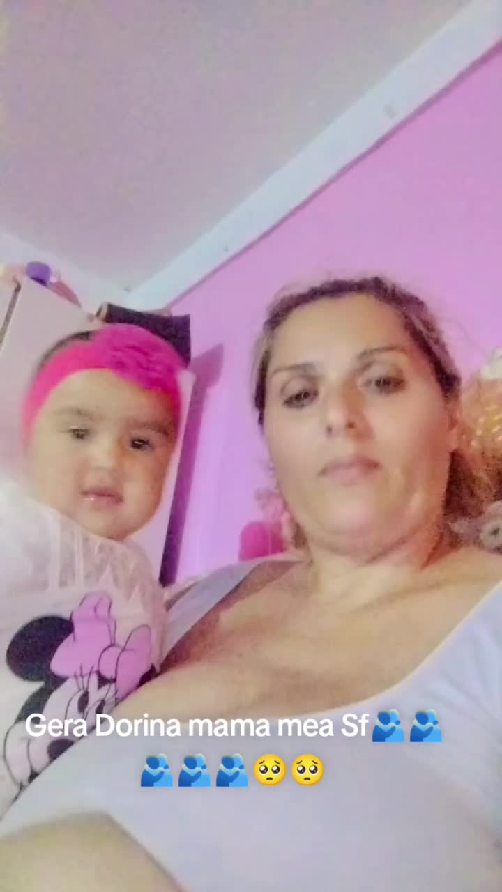 @Cristi 💋💋 Cristina 💋 amira