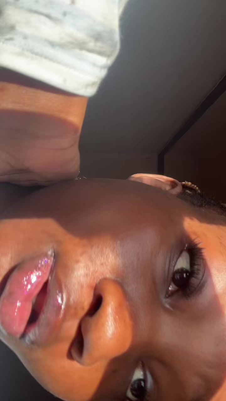 @Tinaa