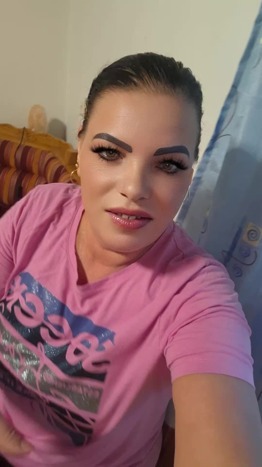 @angi angi