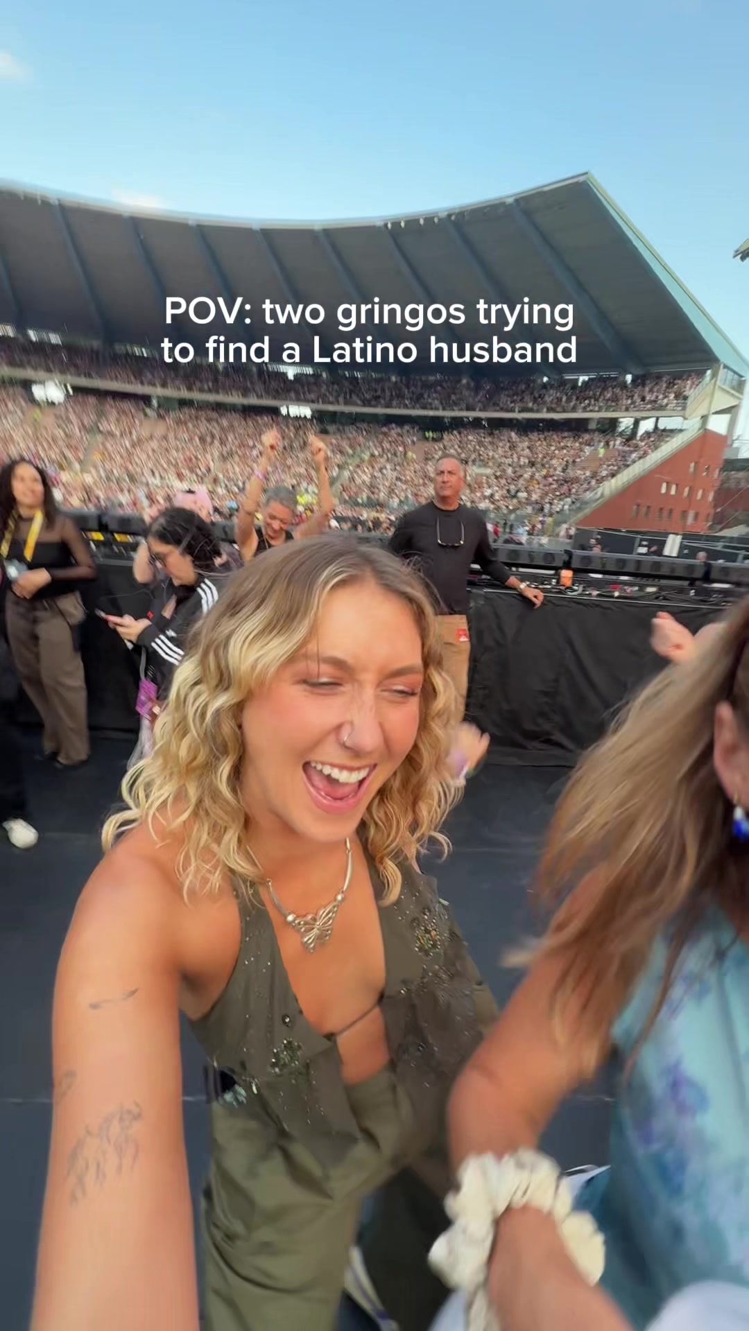 @brokeblondetravels