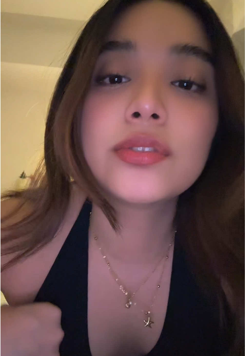 @_monicasintilde